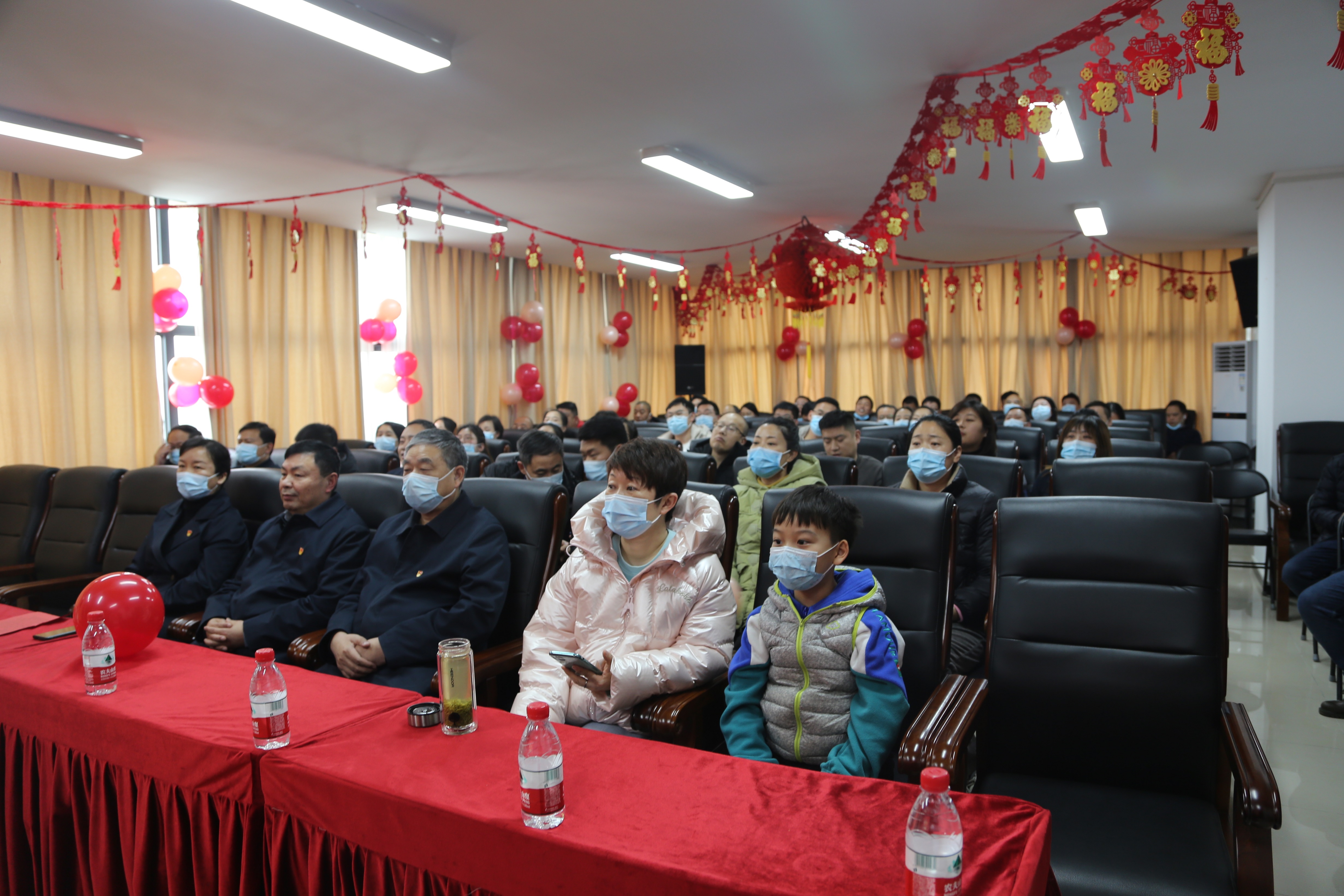 2月15日，直屬分公司舉辦2022年“歡樂猜燈謎?喜慶鬧元宵”聯(lián)歡會 楊文博_.jpg